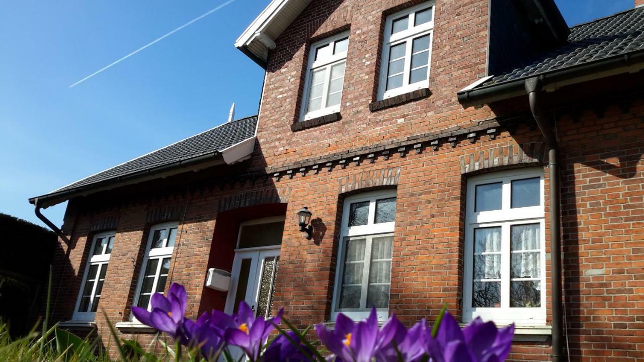 Landhaus Von Felde Esens Exterior photo